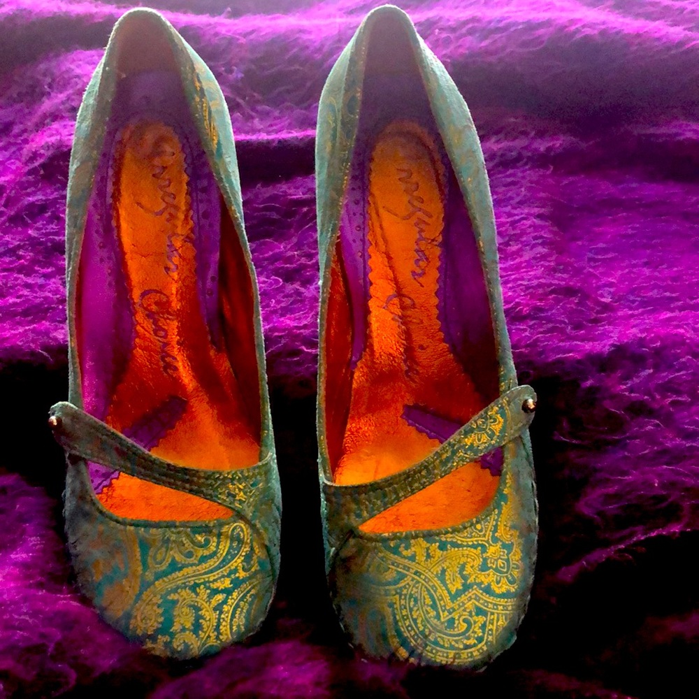 Irregular choice, 37 aqua marine in Gold